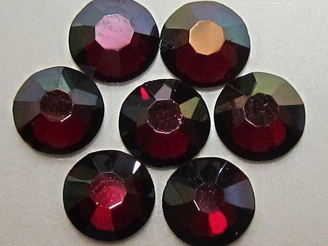 72 pcs. 20ss SIAM IRIS MIST (maxima) FLATBACK PRECIOSA Rhinestones